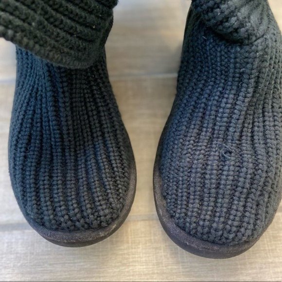 UGG Classic Cardy Black Knit Boots - Picture 15 of 15